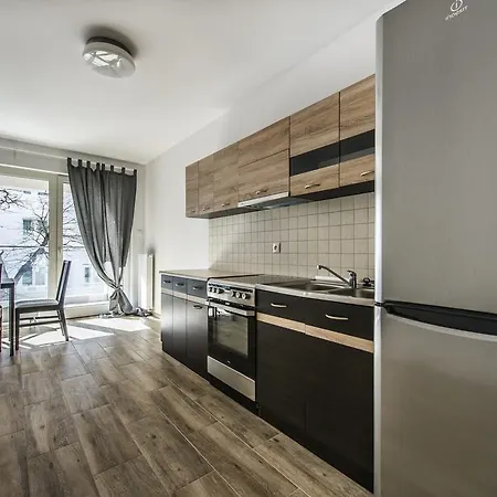 Mw - Silver House *